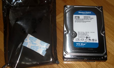 Western Digital製HDD 2TB WD Blue（WD20EZAZ-EC）