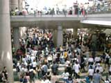 コミケ会場 東地区 ガレリア エスカレータから